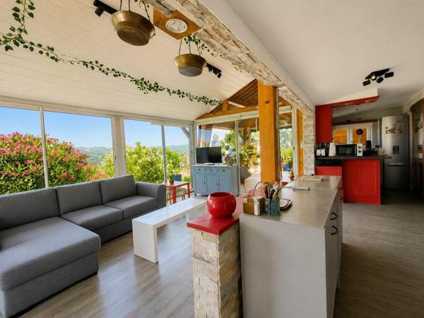 Ce n'est pas un mobil home… c'est votre future excuse pour venir dans le Var tous les week-ends !