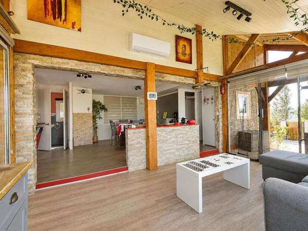 Ce n'est pas un mobil home… c'est votre future excuse pour venir dans le Var tous les week-ends !