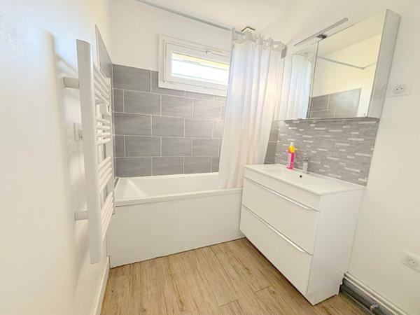 A VENDRE - Maison 64 m² Chaumont En Vexin PLAIN PIED / 2 chambres / Jardin