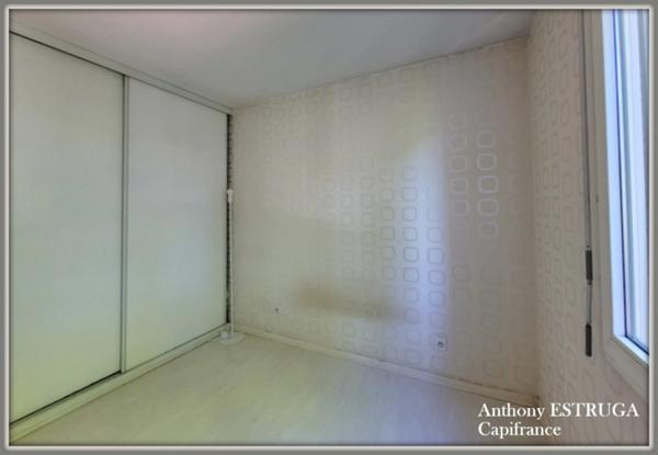 MURET CENTRE, appartement 2 pièces, 49m2 avec parking et terrasse.