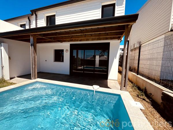 Location Maison84 m² - 4 Pièces - GRAND BOIS (97410)