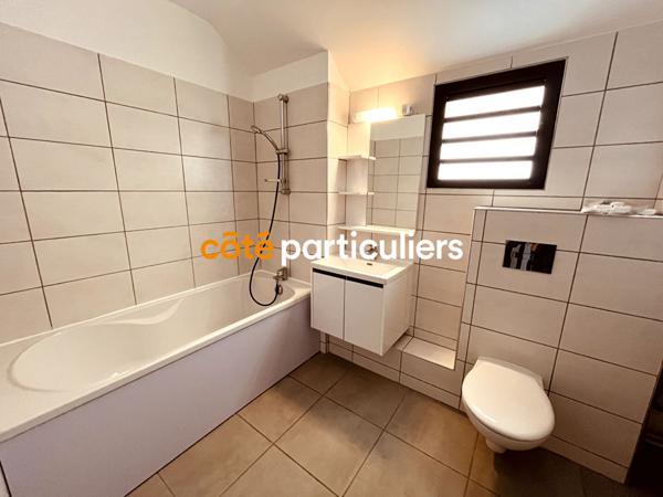 Location Maison84 m² - 4 Pièces - GRAND BOIS (97410)