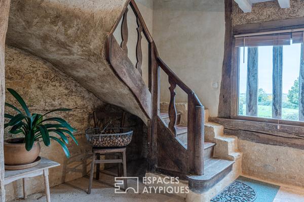 Maison normande avec herbage et boxes pour chevaux