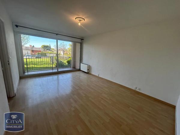 Appartement à louer 1 pièce 40.59m² Rognac (13340)