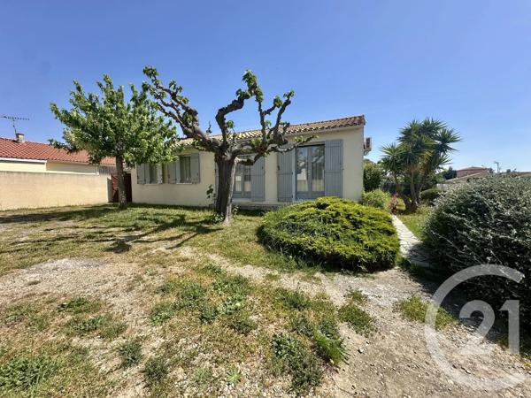 Maison à vendre  4 pièces - 88,72 m 2   ST GILLES  - 30