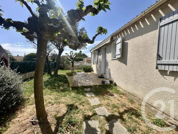 Maison à vendre  4 pièces - 88,72 m 2   ST GILLES  - 30