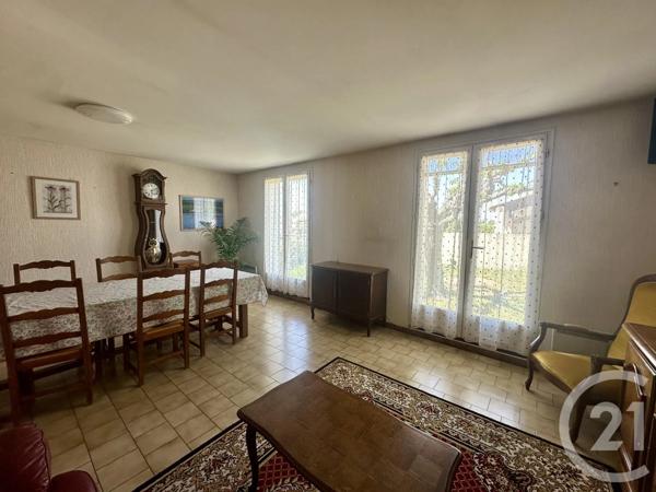 Maison à vendre  4 pièces - 88,72 m 2   ST GILLES  - 30