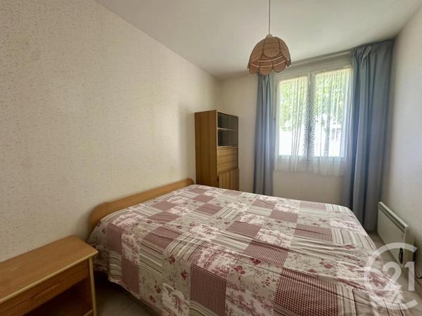 Maison à vendre  4 pièces - 88,72 m 2   ST GILLES  - 30