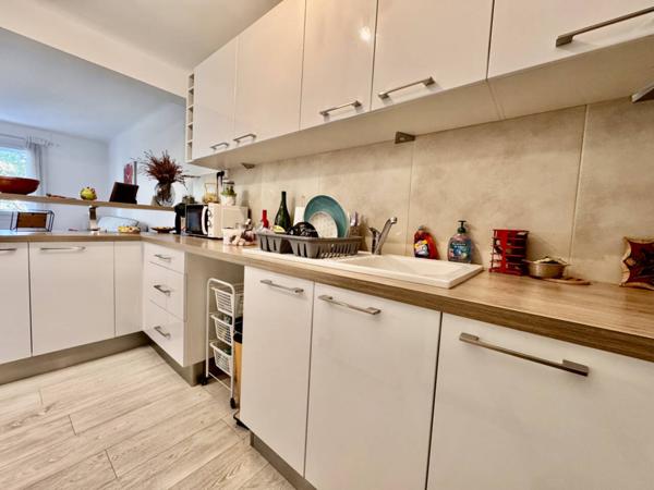 Appartement à louer 2 pièces de 49 m²