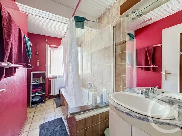 Maison à vendre  6 pièces - 183 m 2   ST QUIRC  - 09