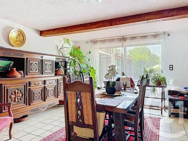 Maison à vendre  6 pièces - 183 m 2   ST QUIRC  - 09