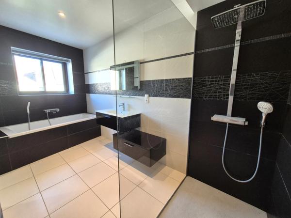 MAISON 4 CHAMBRES + GARAGE