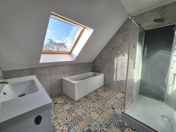 MAISON 4 CHAMBRES + GARAGE