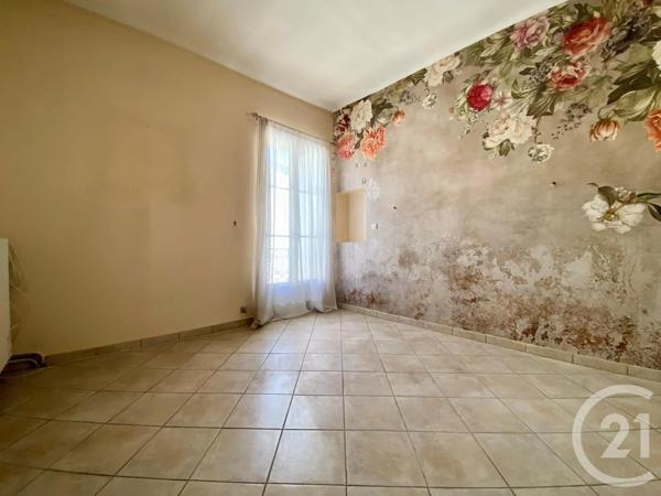 Maison à vendre  4 pièces - 177,30 m 2   LUNEL  - 34
