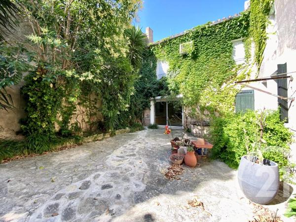 Maison à vendre  4 pièces - 177,30 m 2   LUNEL  - 34