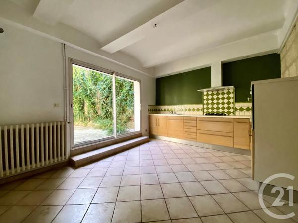 Maison à vendre  4 pièces - 177,30 m 2   LUNEL  - 34