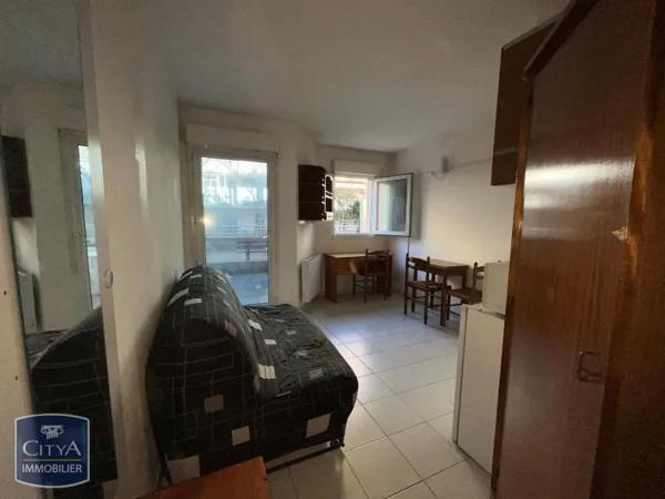 Appartement à louer 1 pièce 18.78m² Marseille 5e Arrondissement (13005)