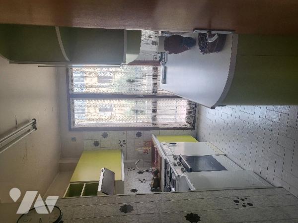 Traverse RAYNOUARD 
Joli et grand type 4 de 86 m² , 3 chambres , 
séjour sur balcon