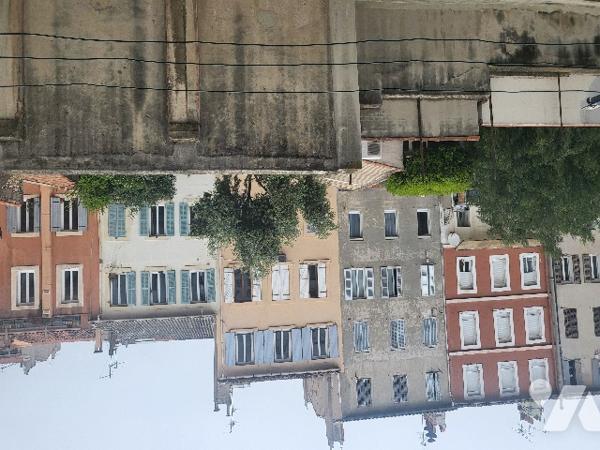 Traverse RAYNOUARD 
Joli et grand type 4 de 86 m² , 3 chambres , 
séjour sur balcon