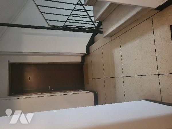 Traverse RAYNOUARD 
Joli et grand type 4 de 86 m² , 3 chambres , 
séjour sur balcon