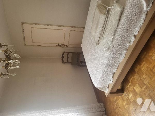 Traverse RAYNOUARD 
Joli et grand type 4 de 86 m² , 3 chambres , 
séjour sur balcon