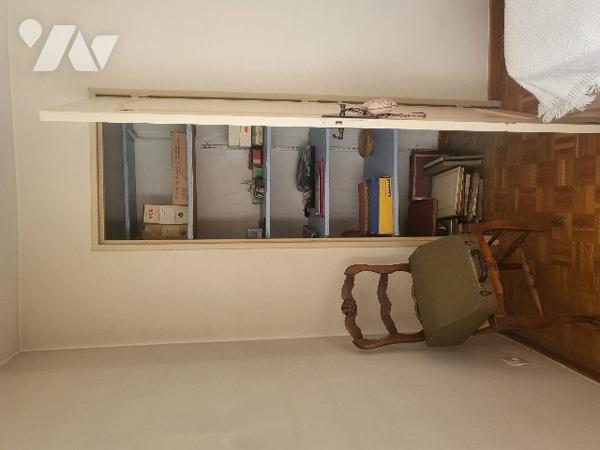 Traverse RAYNOUARD 
Joli et grand type 4 de 86 m² , 3 chambres , 
séjour sur balcon