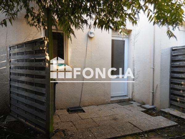 Location Studio 14.42 m² - 6 RUE DE KERJULAUDE Lorient 56100
