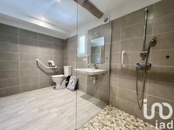 Maison 5 pièces de 170 m² à Sarrians (84260)