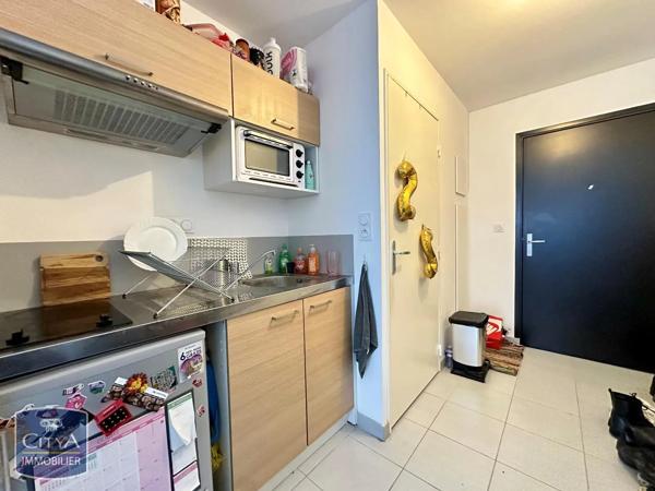 Appartement à louer 1 pièce 21.66m² Tours (37200)
