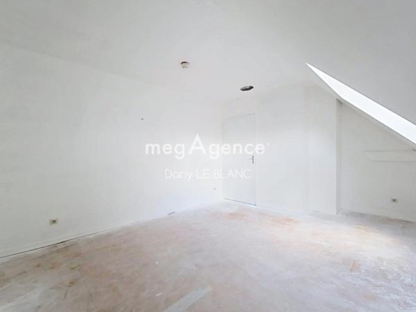 Local Commercial à Chartres, 28000 - 6 pièces 200m²