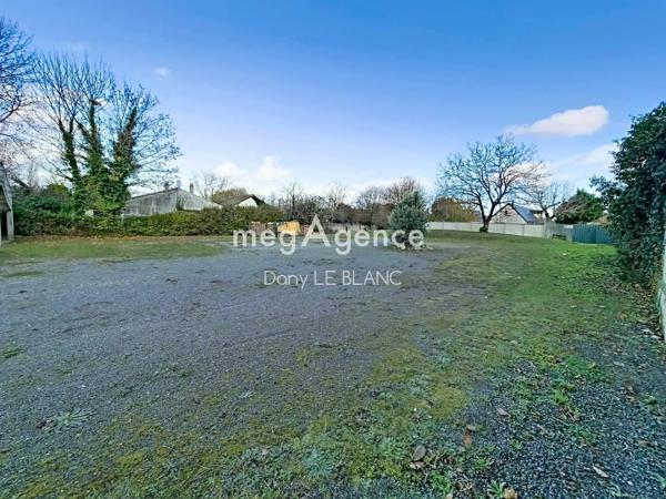 Local Commercial à Chartres, 28000 - 6 pièces 200m²