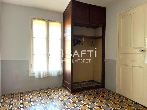 Maison de village avec garage et une cour de 20m² !