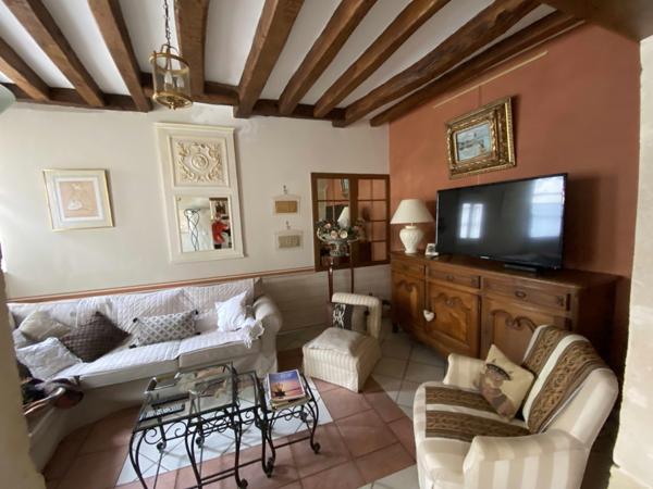 Crépy-en-Valois (60800) CREPY-EN-VALOIS QUARTIER HISTORIQUE BELLE MAISON DE 130 m² + GARAGE