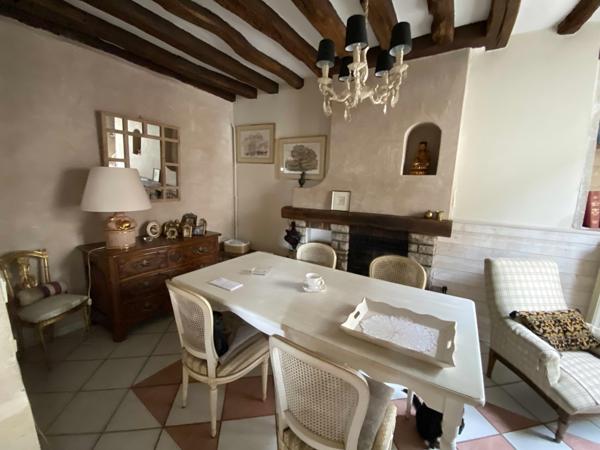 Crépy-en-Valois (60800) CREPY-EN-VALOIS QUARTIER HISTORIQUE BELLE MAISON DE 130 m² + GARAGE