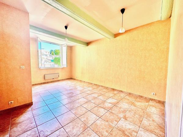 Aix-en-Provence (13100) Aix-en-Provence – Centre historique – T2 de 44 m² au calme