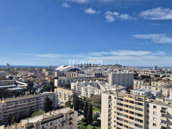 T3 56m2 Dernier étage Résidence Parc Fleuri 13009