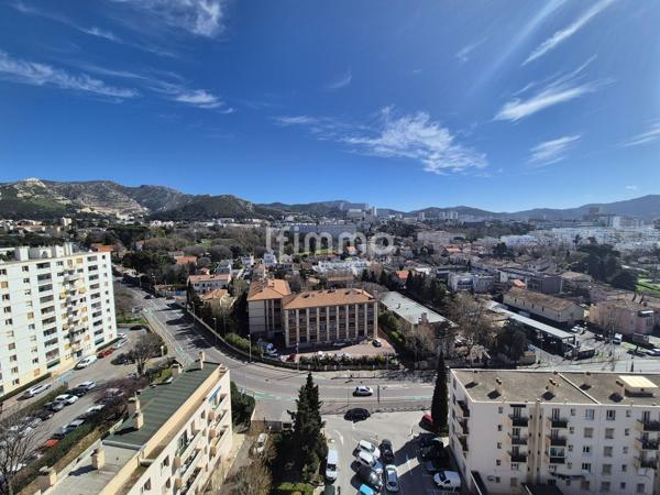 T3 56m2 Dernier étage Résidence Parc Fleuri 13009