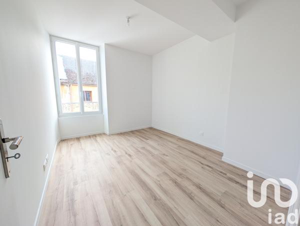 Location appartement 2 pièces 36 m² Courson-les-Carrières