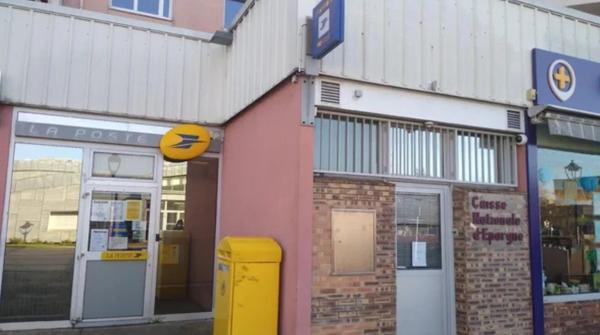 Vente Local commercial 8 pièces 70 m2 à Lisses