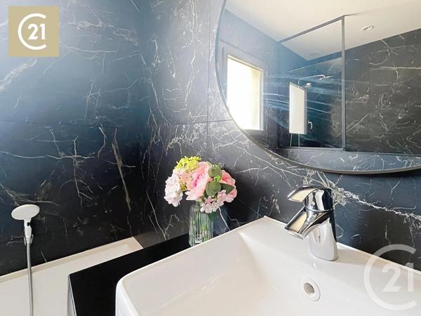 Maison à vendre  5 pièces - 110 m 2   SERIGNAN  - 34