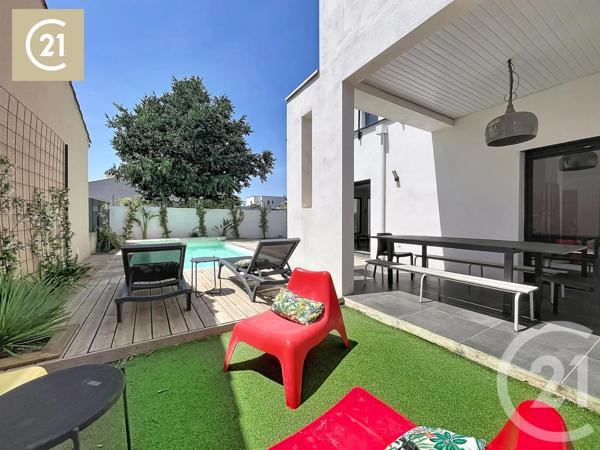 Maison à vendre  5 pièces - 110 m 2   SERIGNAN  - 34