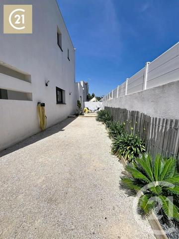 Maison à vendre  5 pièces - 110 m 2   SERIGNAN  - 34