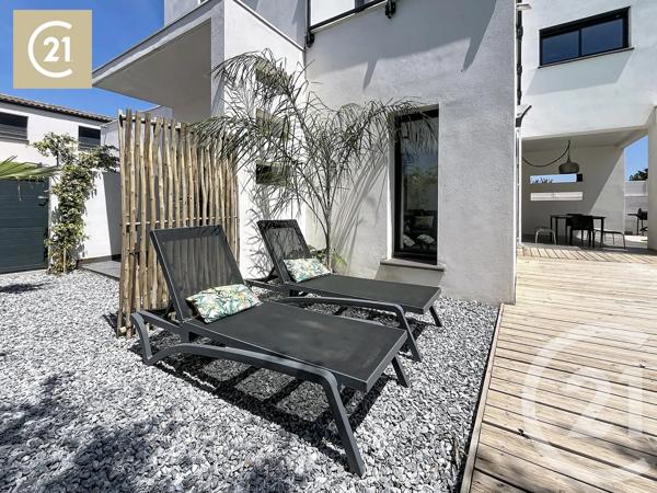 Maison à vendre  5 pièces - 110 m 2   SERIGNAN  - 34