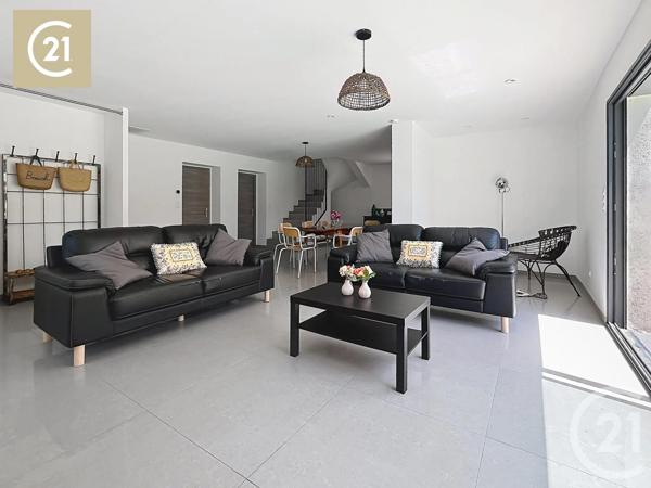 Maison à vendre  5 pièces - 110 m 2   SERIGNAN  - 34