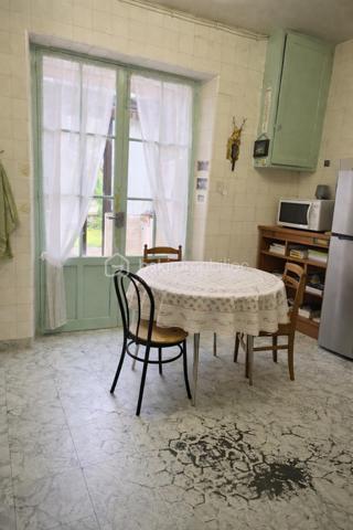 Maison ancienne de 220 m²