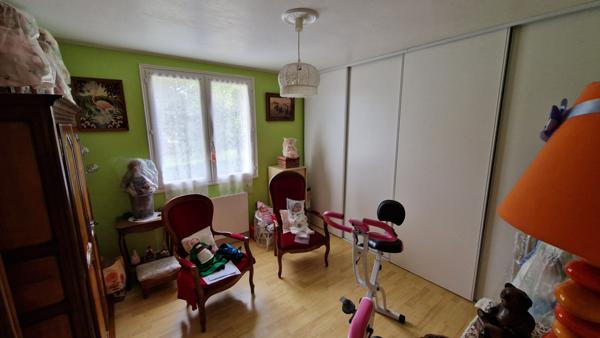 Grande maison familiale avec garage et terrain ? Proche commodites a Bergerac !