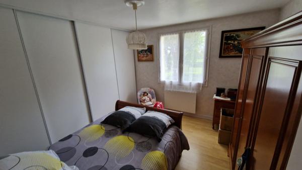 Grande maison familiale avec garage et terrain ? Proche commodites a Bergerac !