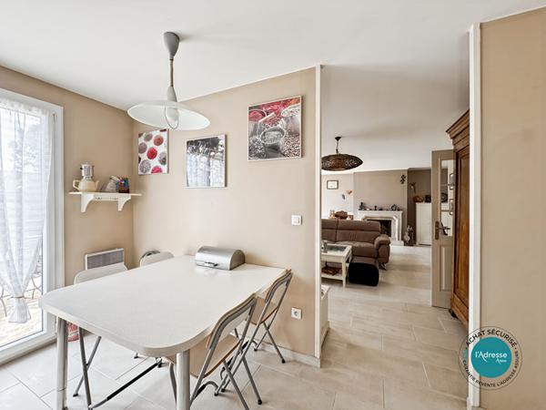 Maison familiale 7 pièces 180 m2 à Mennecy
