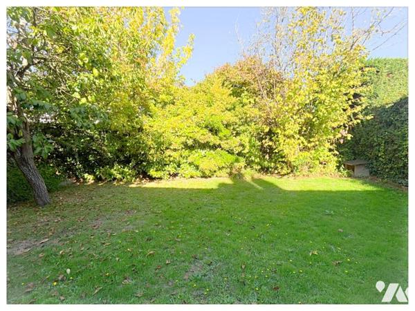 Maison traditionnelle proche des commodités 