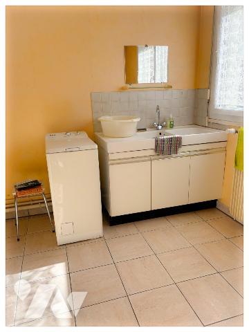 Maison traditionnelle proche des commodités 